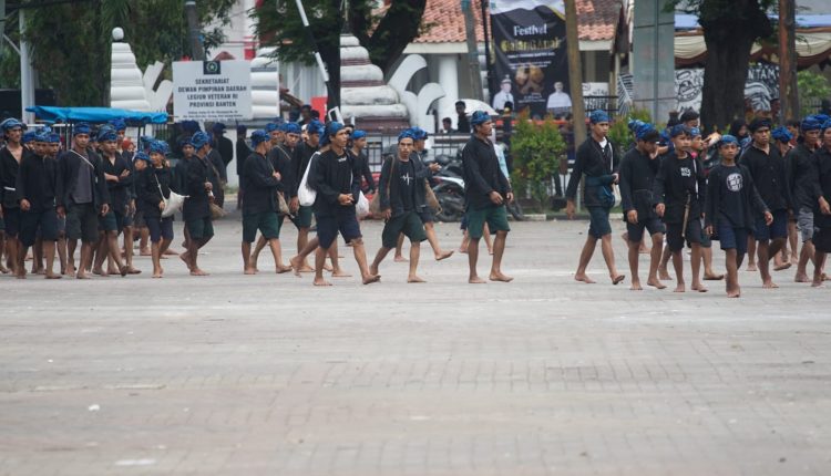 Warga Baduy tiba di pendopo Gubernur Banten