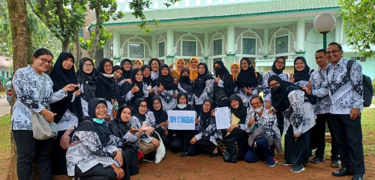 Para Guru Meghadiri HARDIKNAS di Masjid Raya Al-A’zhom Kota Tangerang