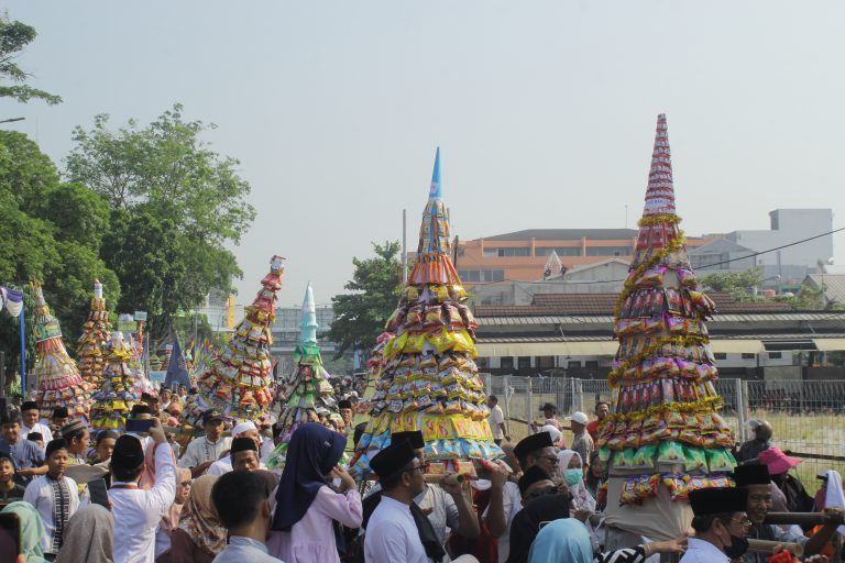 Foto :Lestarikan Tradisi Perayaan Maulid Nabi di Kota Tangerang
