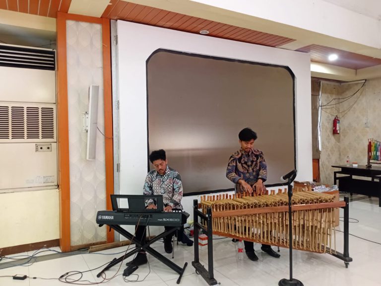 Workshop Angklung Bersama Ratusan Guru TK Kota Tangerang Workshop Angklung Bersama Ratusan Guru TK Kota Tangerang